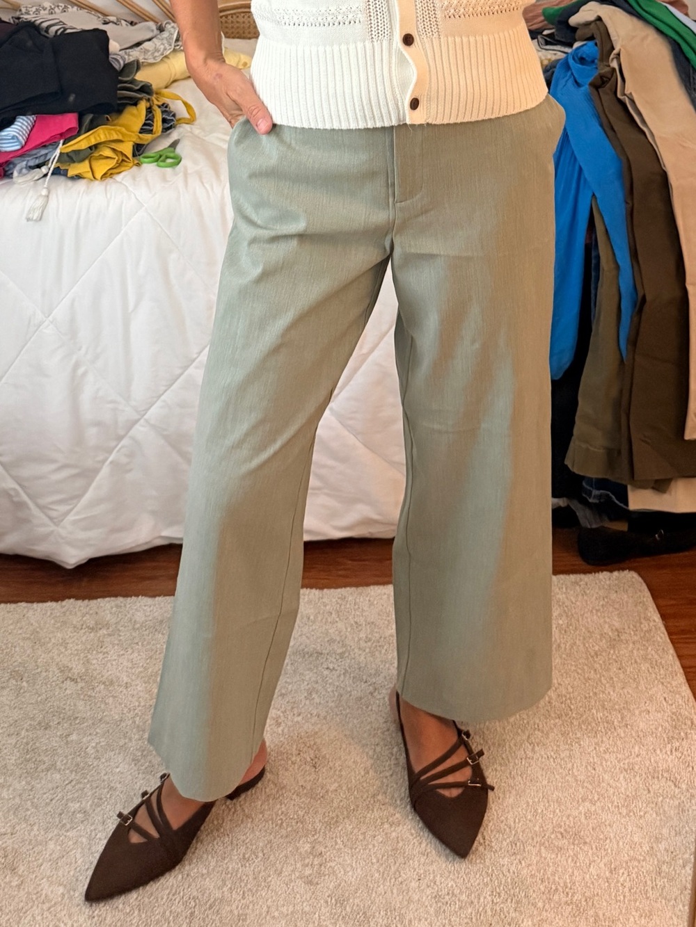 Rachel Zoe Wide-Leg Crop Pants in Sage